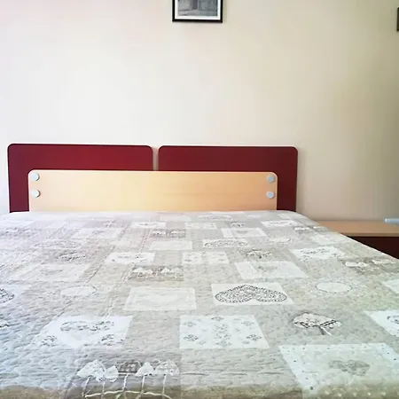 Casa Iside In アパート *